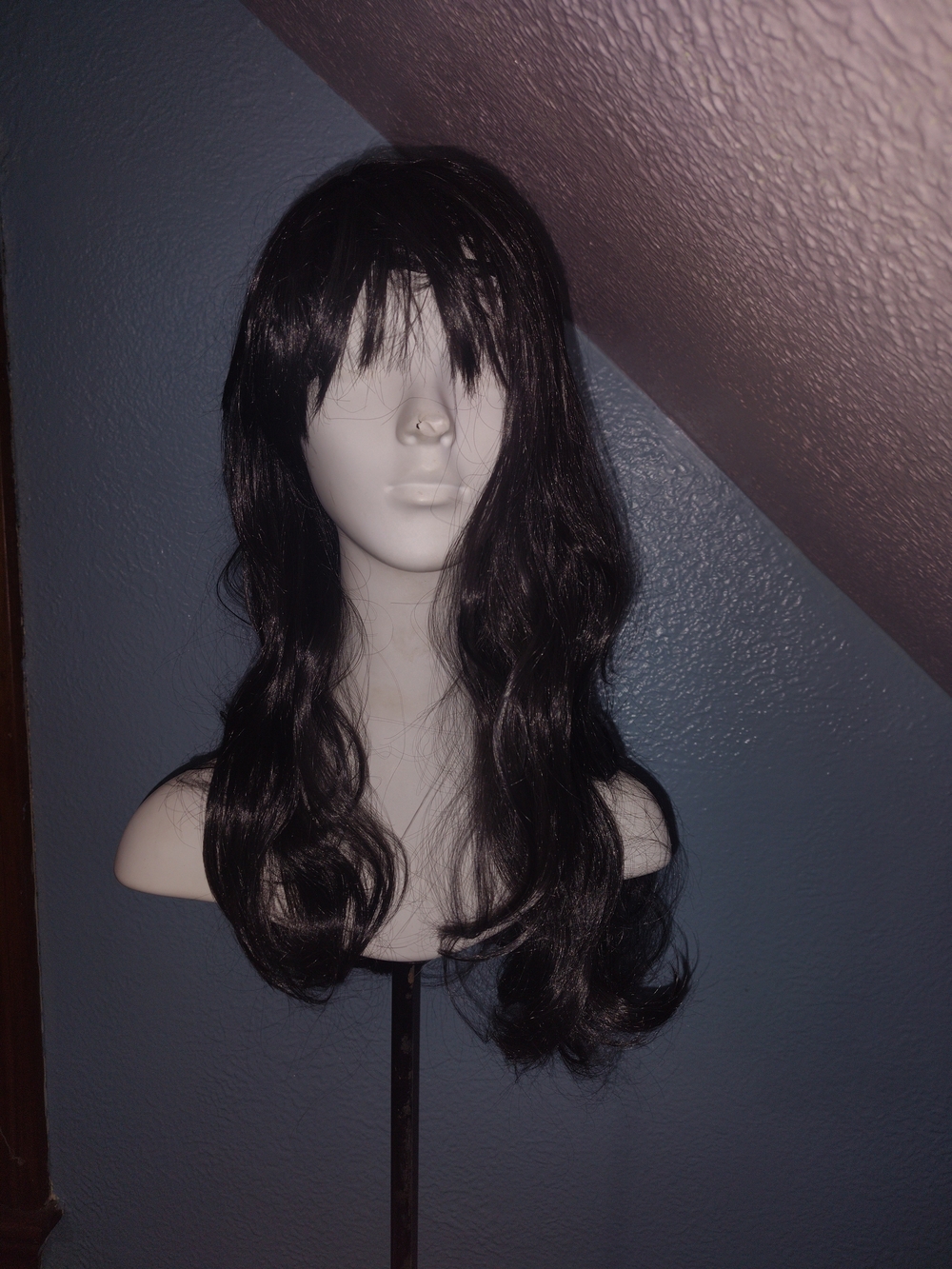 Classic Long Black Women's Wig with Soft Waves New